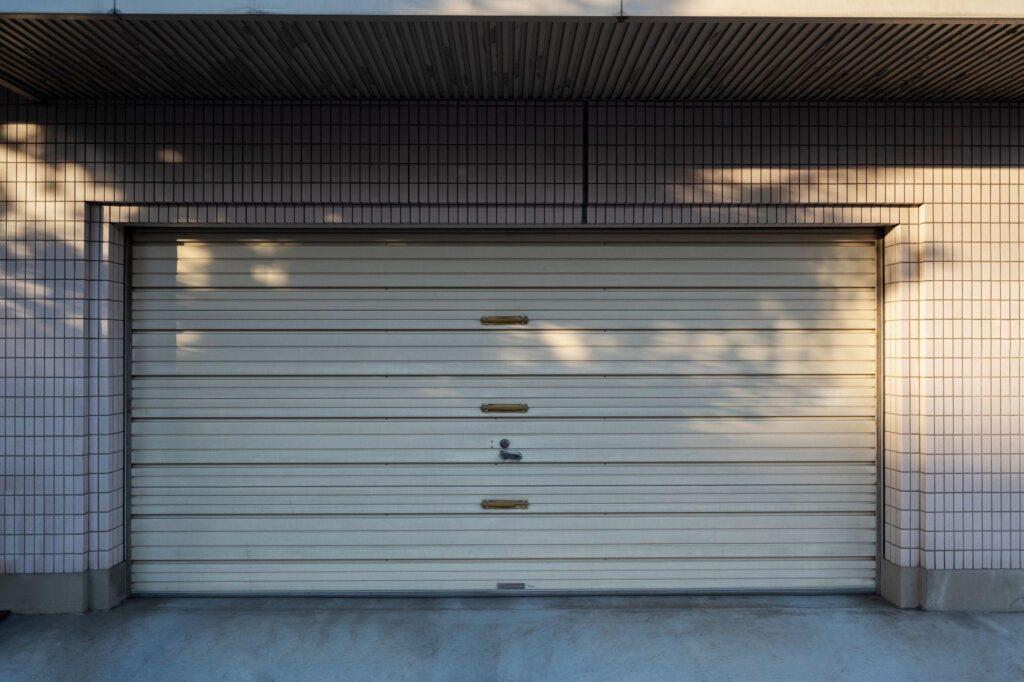What People Tend to Overlook When Replacing a Garage Door Until They're Already Into the Process