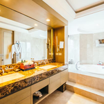 Commercial Bathroom Mirrors: Design and Installation Guide